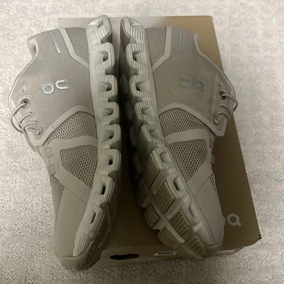 On Cloud 5 running shoes - Picture 11 of 12